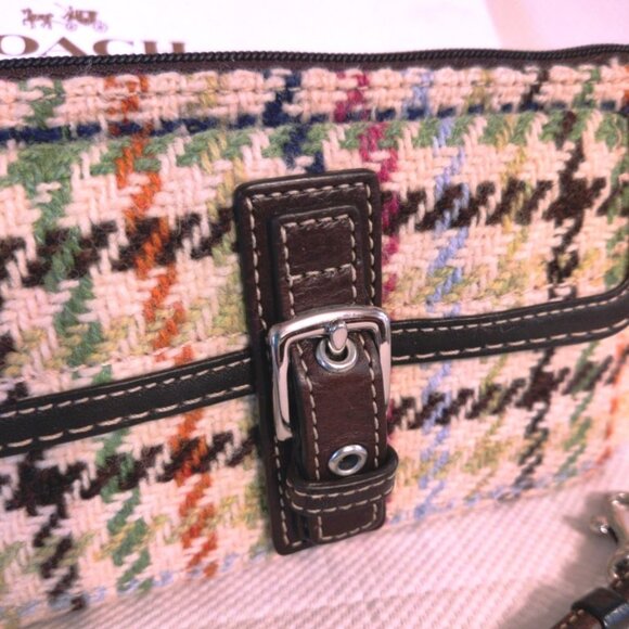 Coach 100% Wool & Leather Hampton Tattersall Multi Plaid Wristlet, EUC